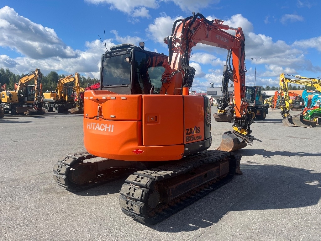 Hitachi ZX 85 US / Engcon, Pihdit, Rasvari, Kauha - Mini