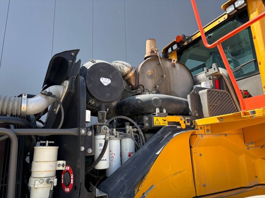 Volvo L 220 H (CDC+ Co pilot)