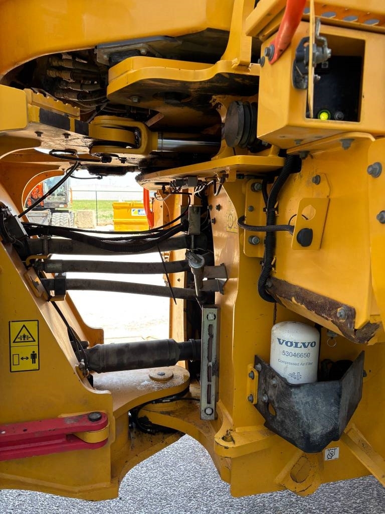 Volvo L 220 H (CDC+ Co pilot)
