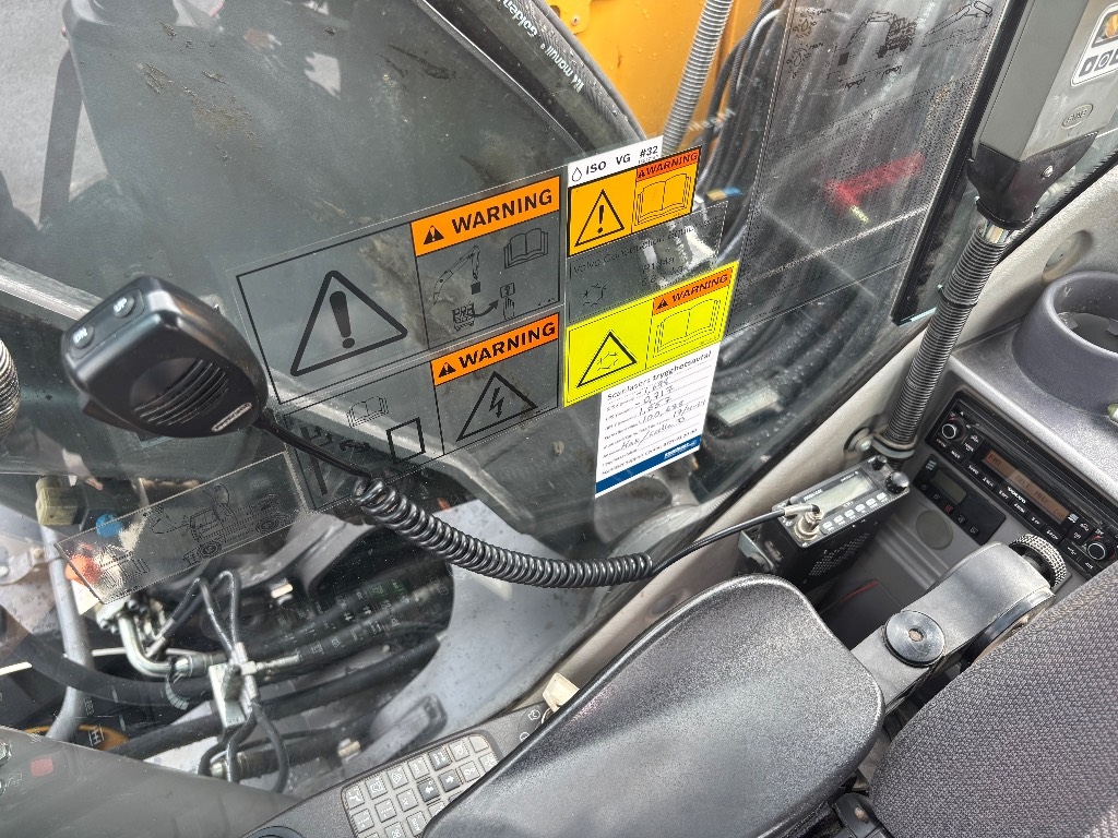 volvo-ew-140-d-huippu-varustee,c25f1596