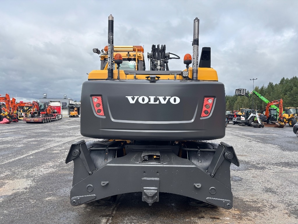 volvo-ew-140-d-myyty-sold,1eed250c