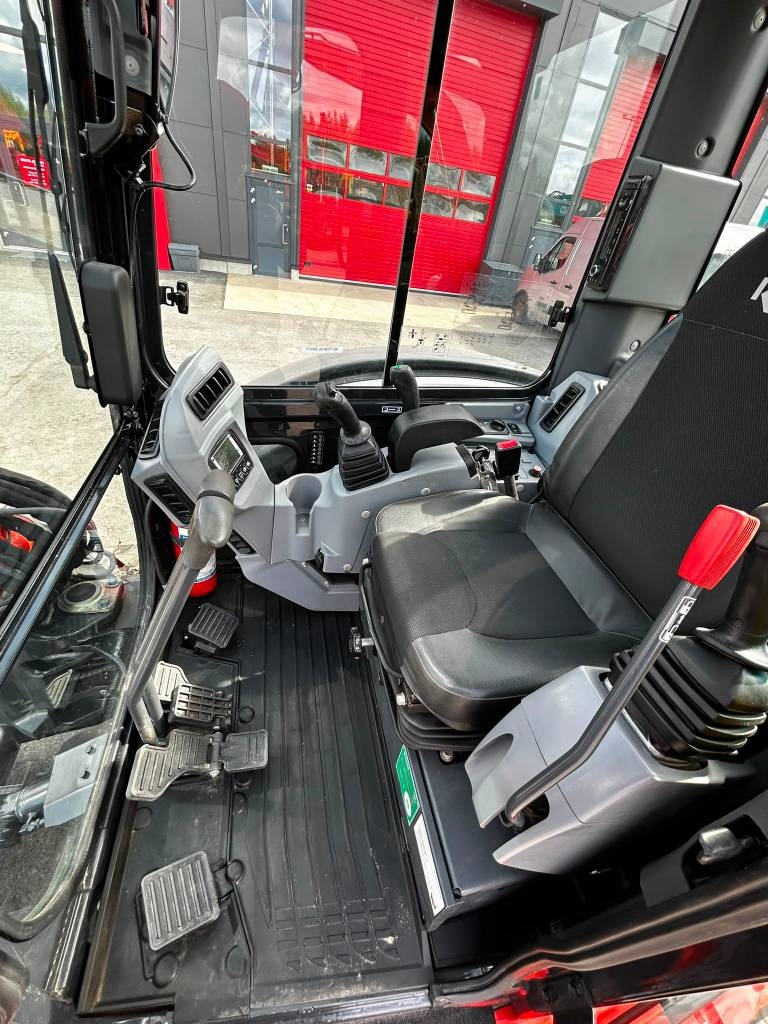 kubota-kx-048-4-engcon-3-kauha,b88df09e
