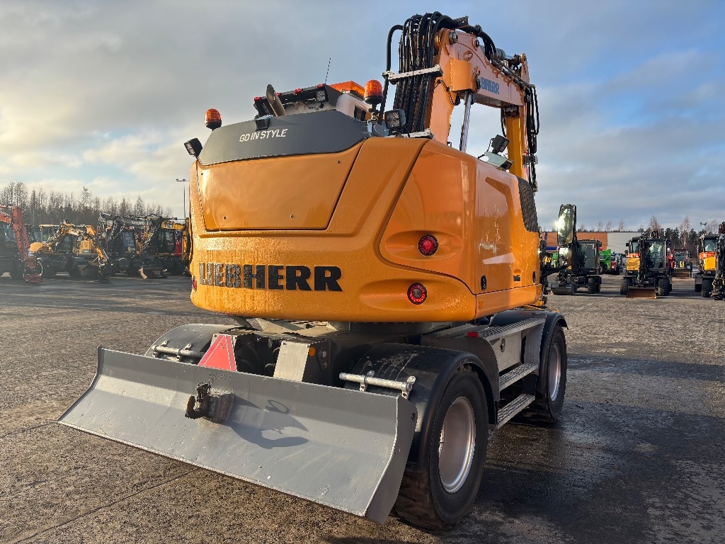 liebherr-913-compact-huippu-va,55ee79f2