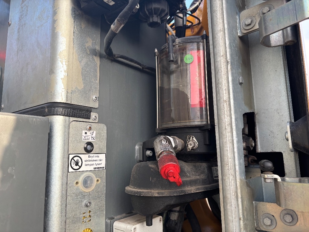 liebherr-913-compact-huippu-va,57bef51f