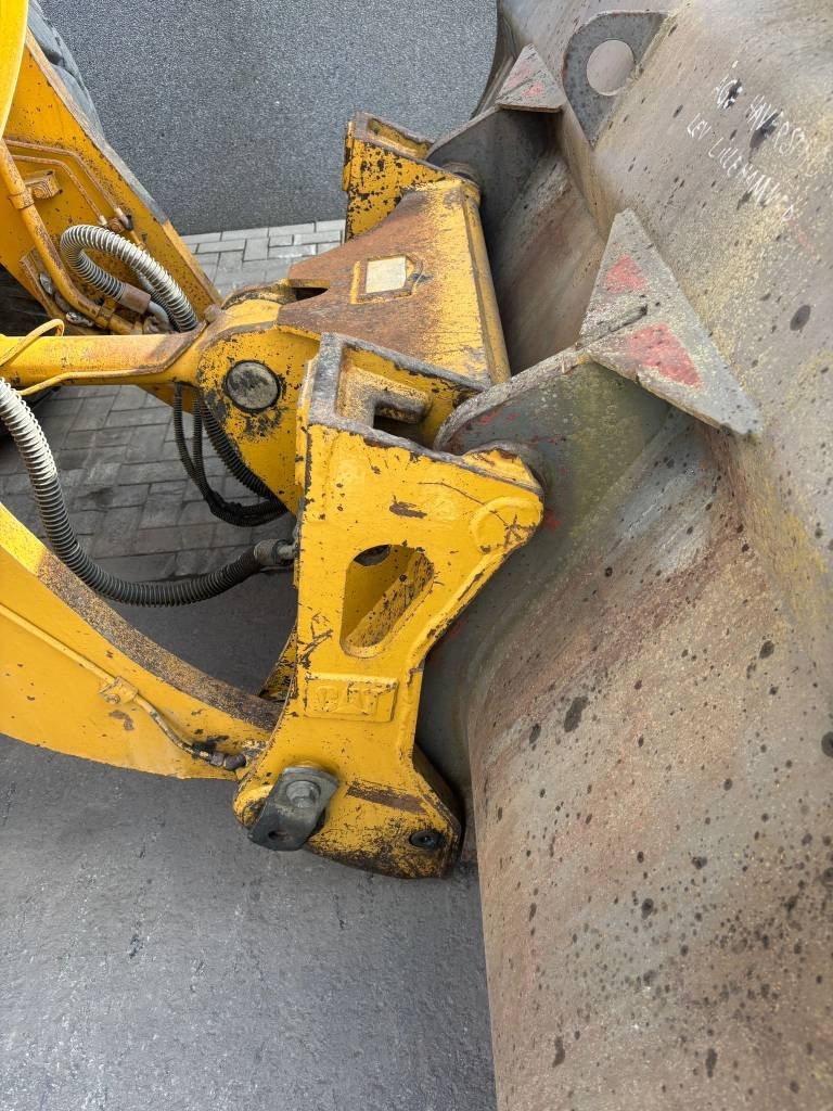 CAT 950 H (Verified low hours)