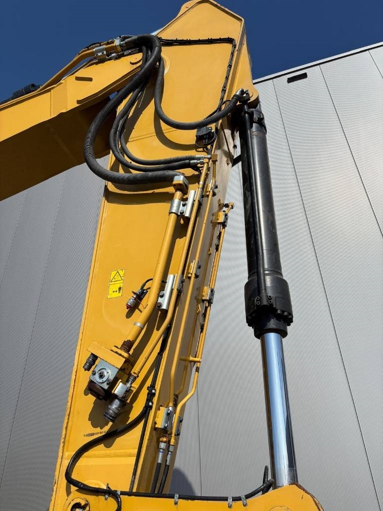 CAT 330 FL