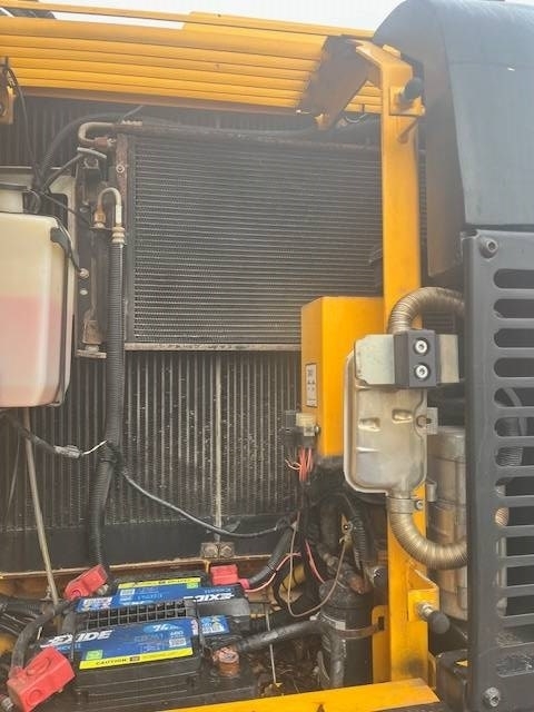 jcb-jz-255-lc-tiltti-pihdit-ra,2a587379