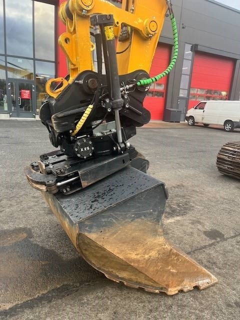 jcb-jz-255-lc-tiltti-pihdit-ra,56496d1a