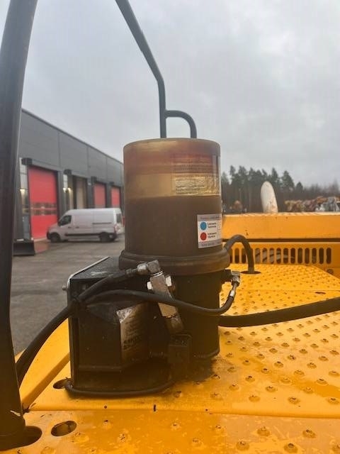 jcb-jz-255-lc-tiltti-pihdit-ra,9e4771b0