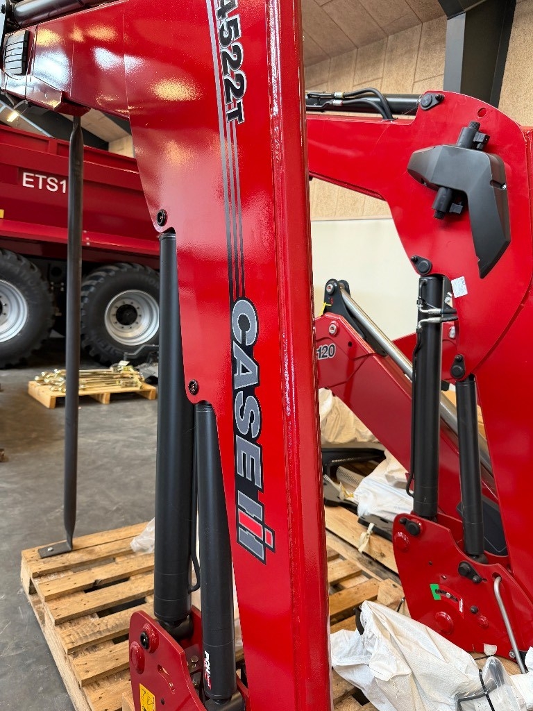 Case IH L4522T
