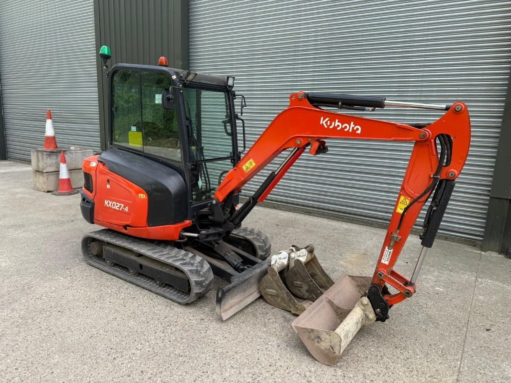 Kubota KX 027-4