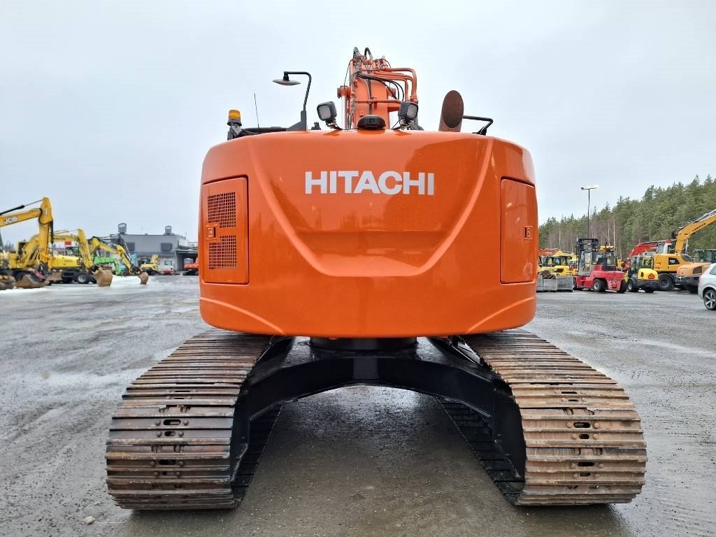 Hitachi ZX 225 USLC-5 / Myyty, Sold - Crawler Excavators