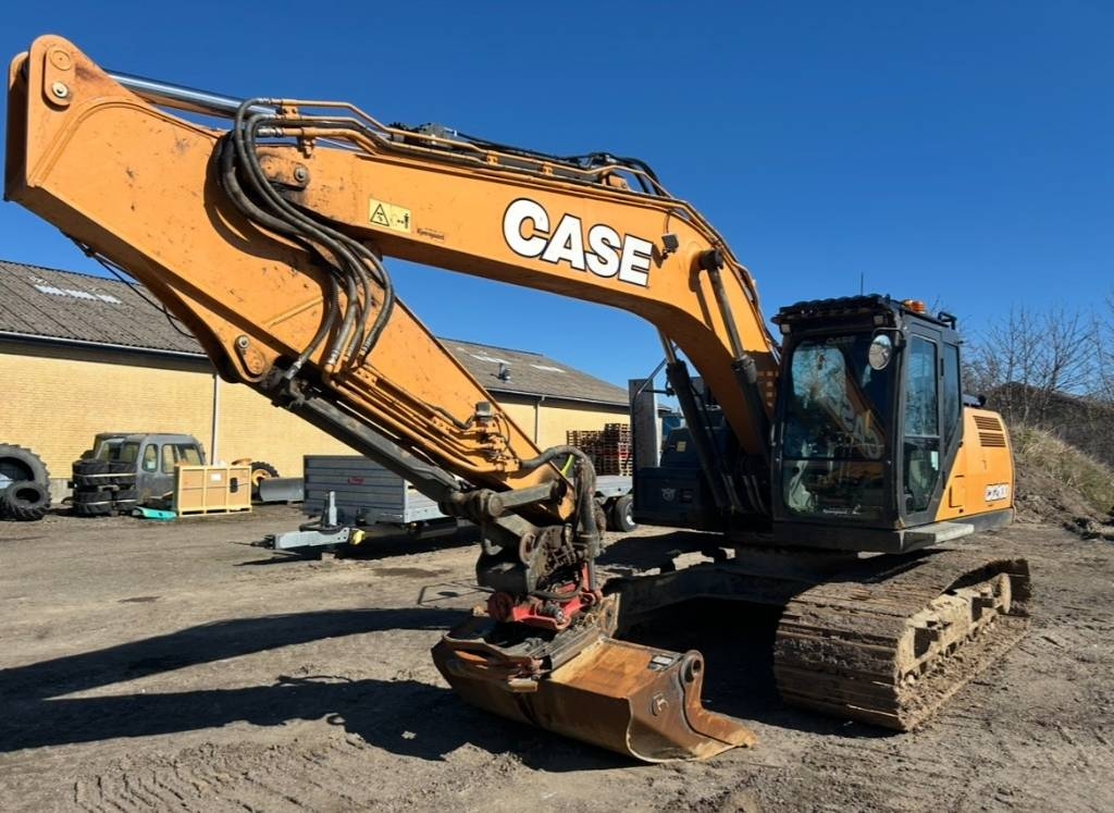 CASE CX 210 D