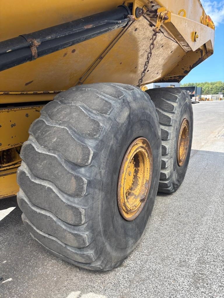 CAT 745 C (CE /Low Hours)