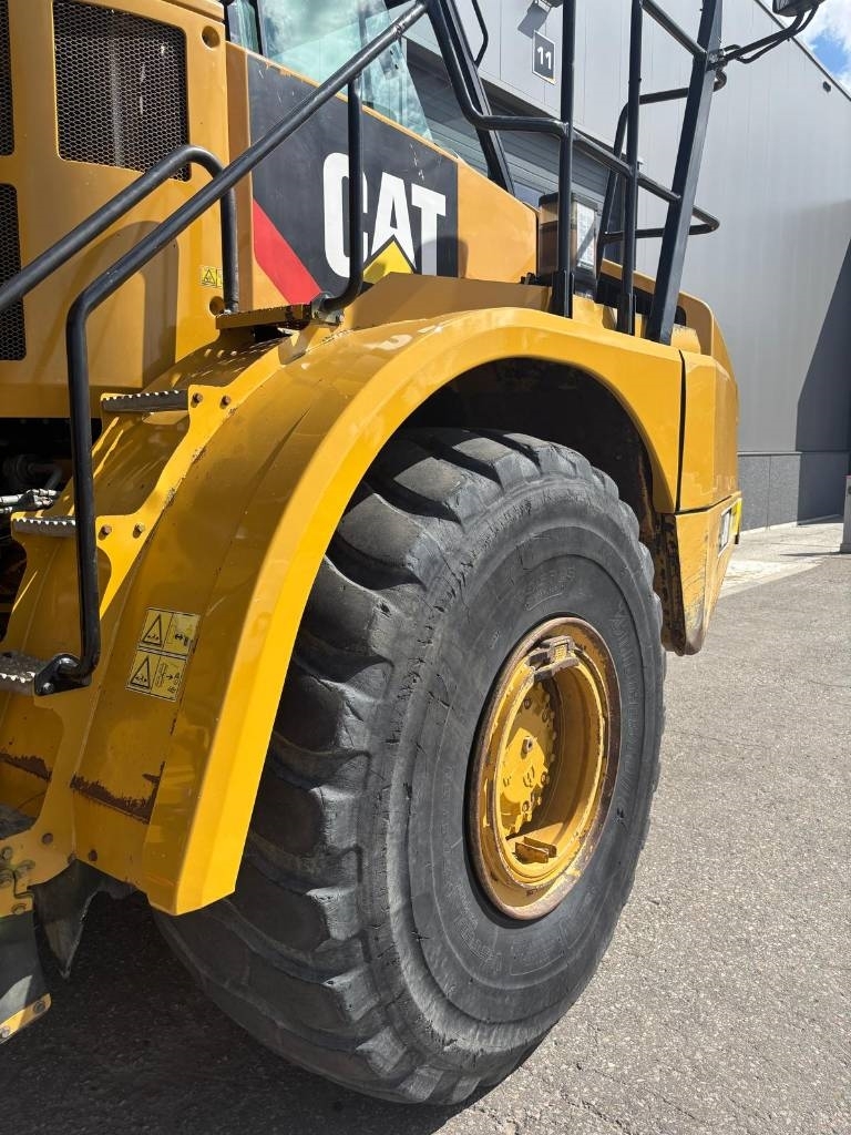 CAT 745 C (CE /Low Hours)