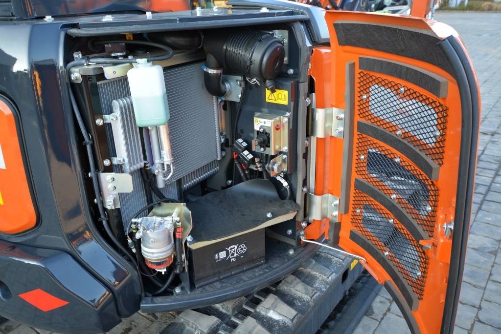 Hitachi ZX 55 U-6 - Mini- & Compact Excavators - Construction