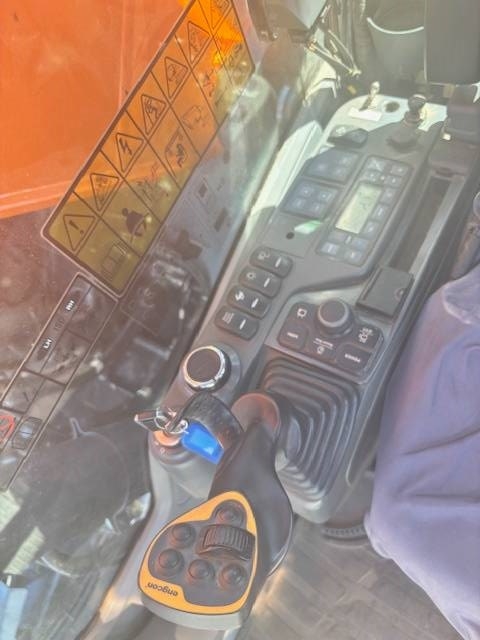 doosan-dx-235-myyty-sold,b7eba796