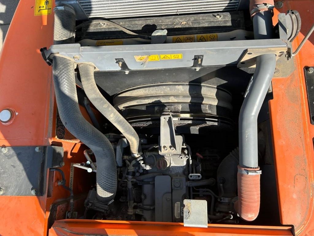 Hitachi ZX 140 W-5B