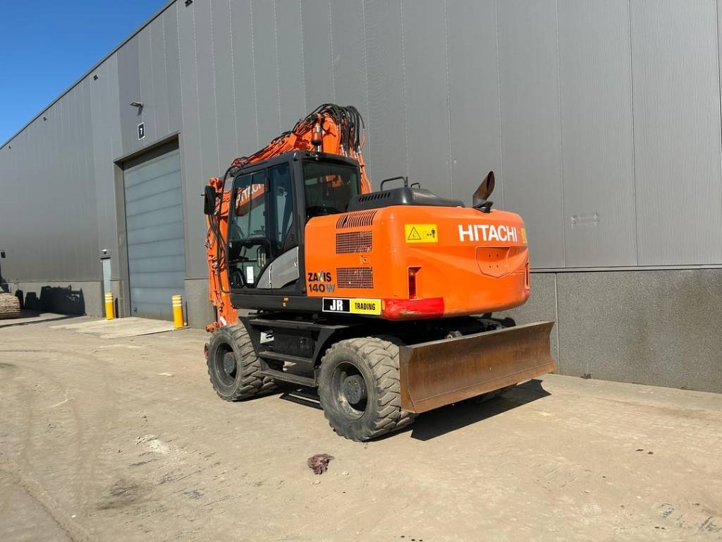 Hitachi ZX 140 W-5B