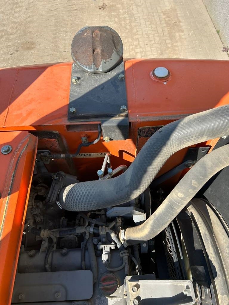 Hitachi ZX 140 W-5B