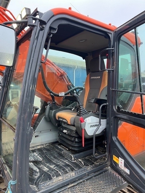 Doosan DX 300 LC
