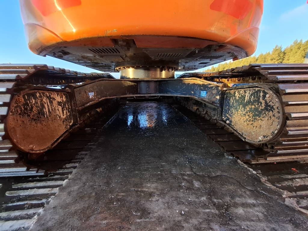 hitachi-zx-135-us-6-materiaali,2f912ad8