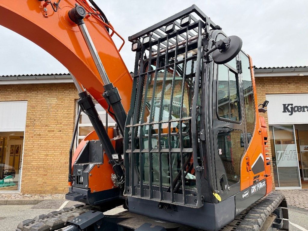 Develon DX 140 LCR-7
