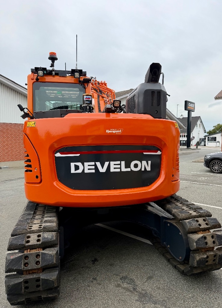 Develon DX 140 LCR-7