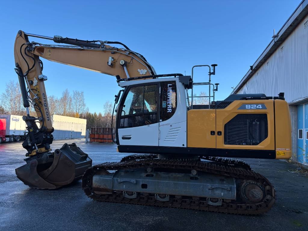 Liebherr R 924 LC | Polar Machine Trading