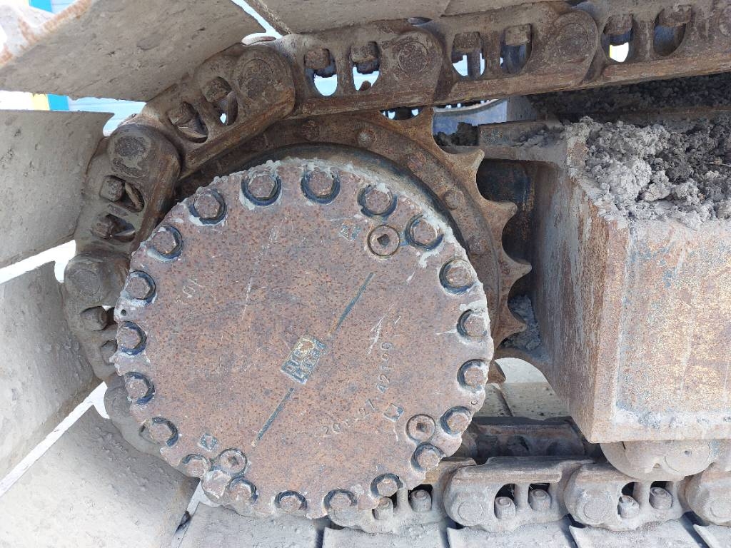 Komatsu PC210LC-10