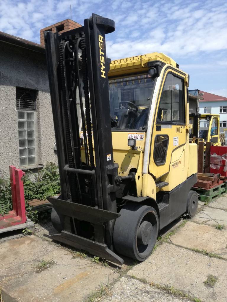 Hyster S7.0FT ROP, LPG counterbalance Forklifts, Material Handling