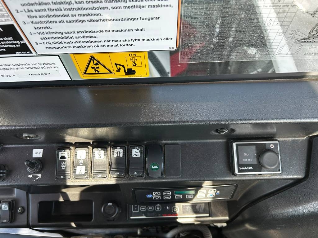 takeuchi-tb-2150-r-pyorittaja,31dcb0ea