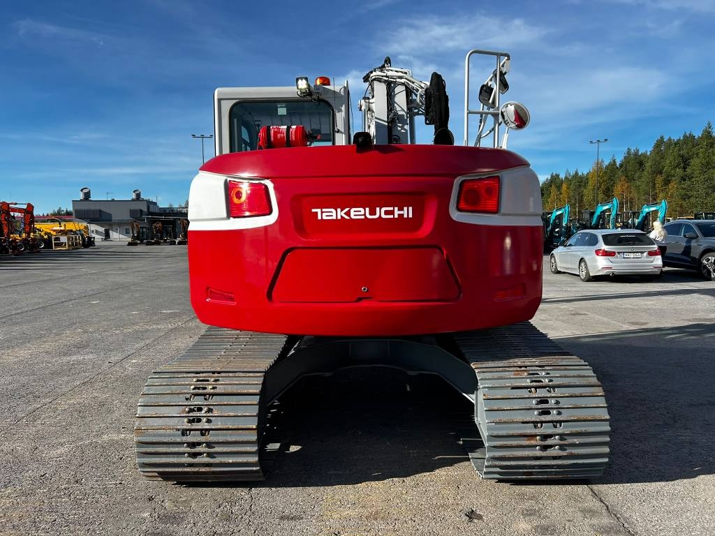 takeuchi-tb-2150-r-pyorittaja,e27b2704