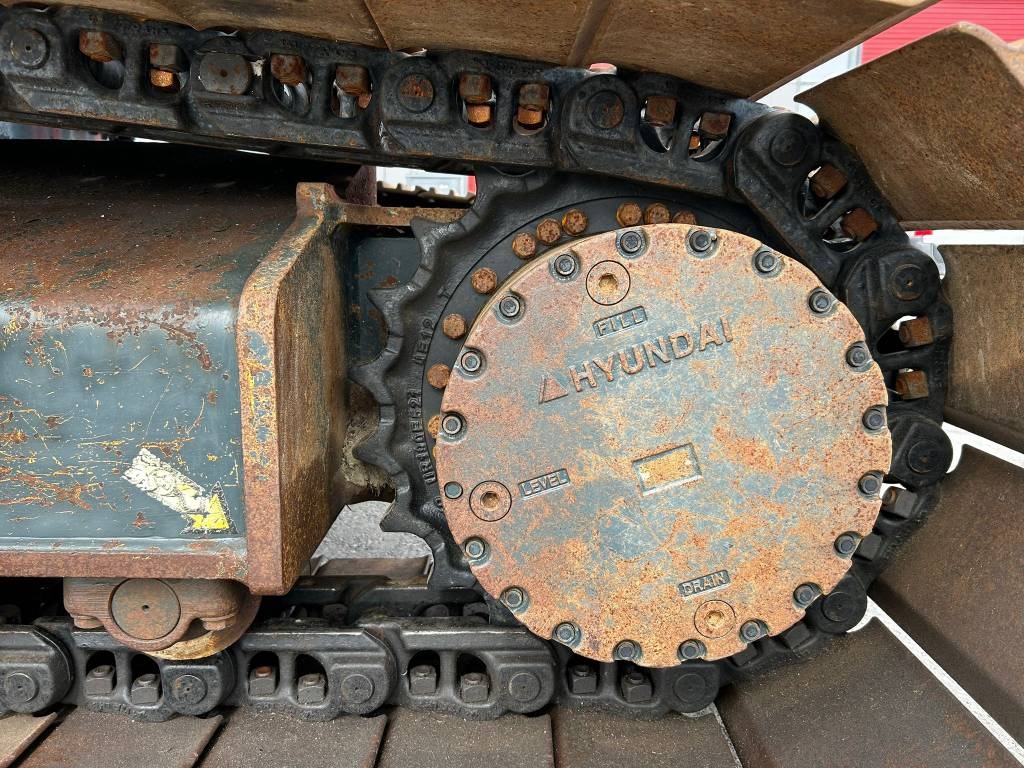 hyundai-hx-235-lcr-rototilt-r8,95e474d6