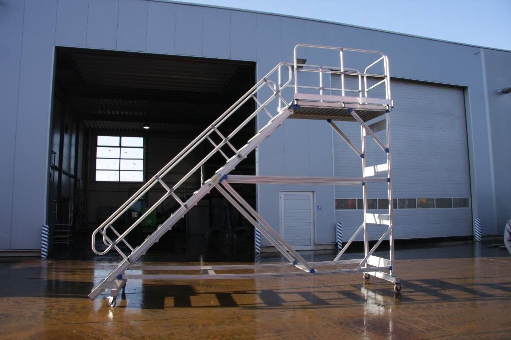 [Other] Zarges Plattformtreppe, fahrbar, Echafaudage, Travaux Publics