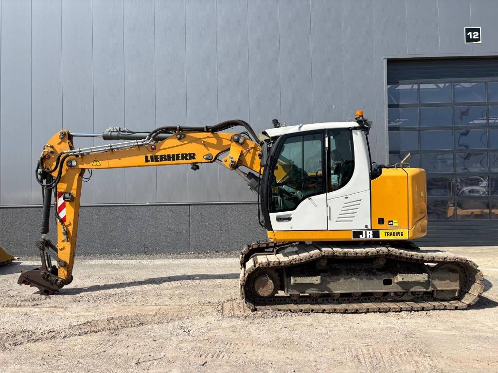Liebherr R 914 Compact Litronic