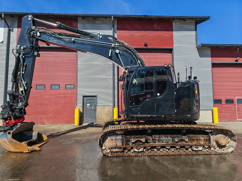 Crawler Excavators | Rinta-Jouppi Machine