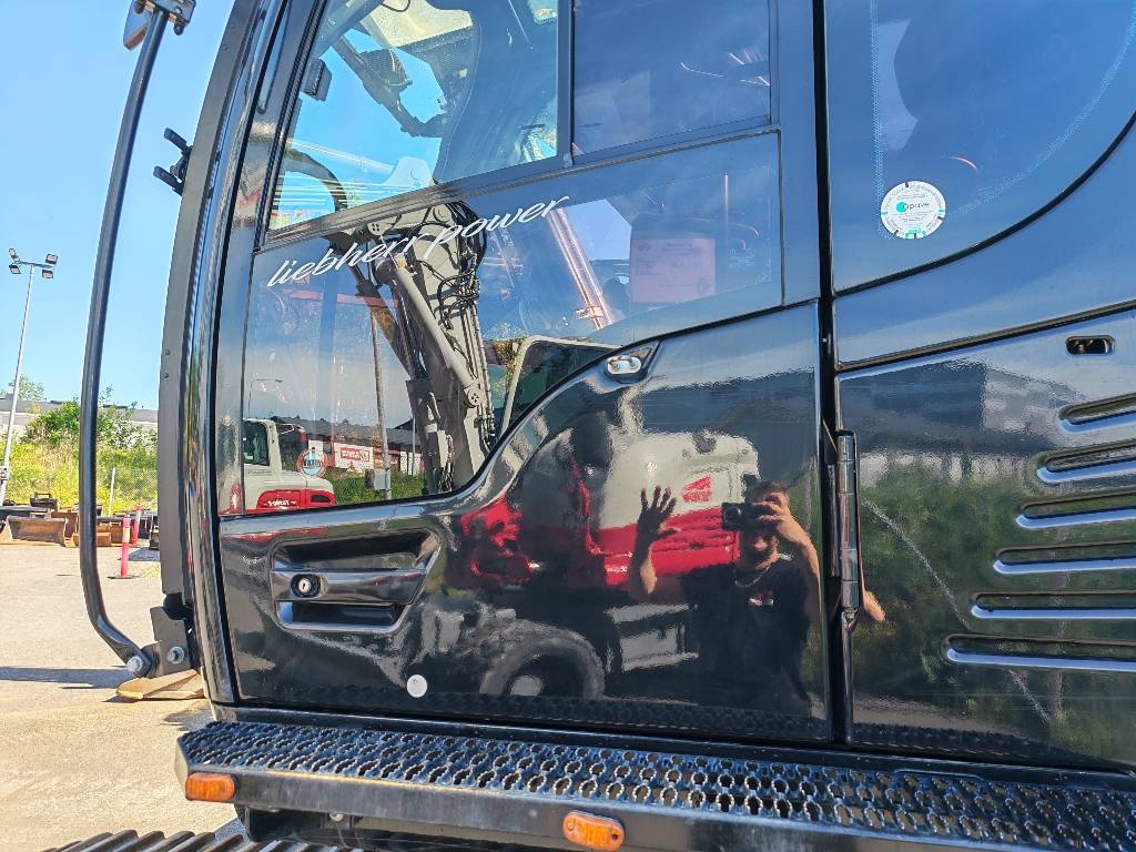 liebherr-r-926-compact-litroni,704ef934