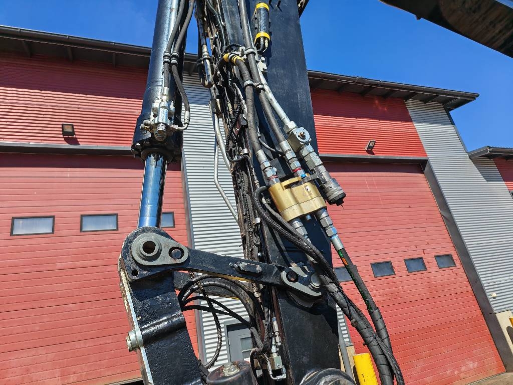 liebherr-r-926-compact-litroni,f4a8c202
