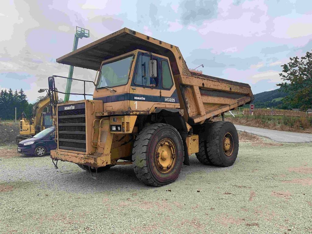 Komatsu HD325-6, Tombereau rigide, Travaux Publics