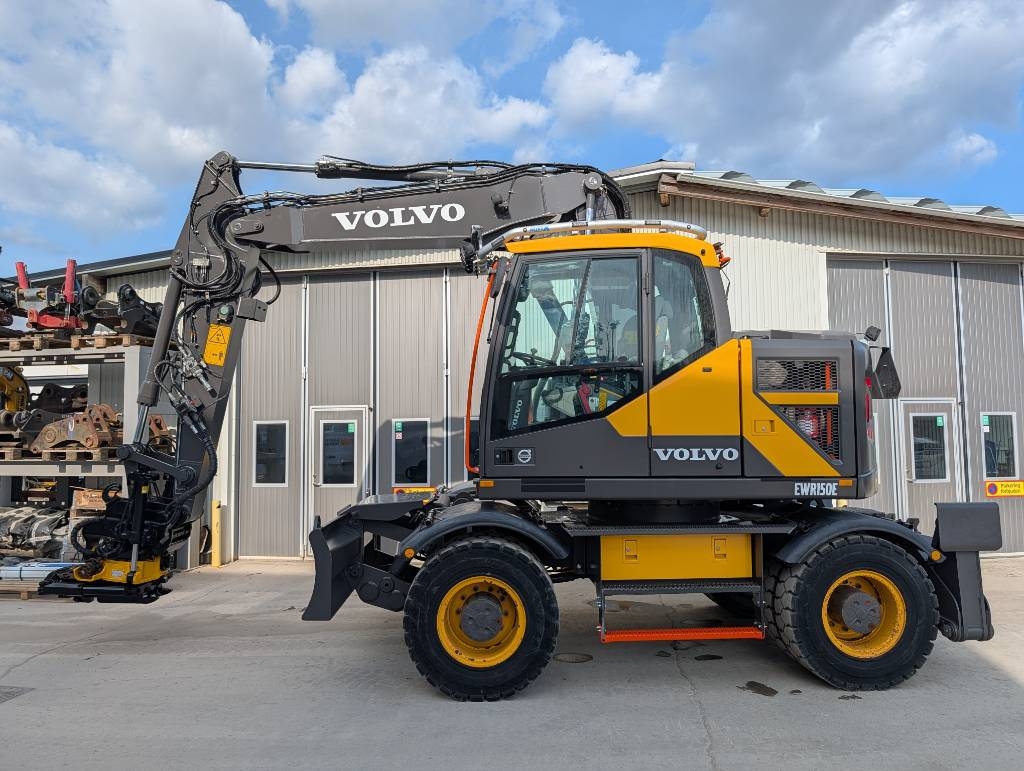 Hjulgrävare Volvo EWR 150 E