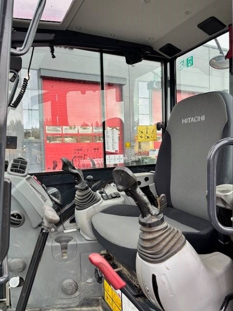 hitachi-zx-55-u-6-engcon-pihdi,571bf850