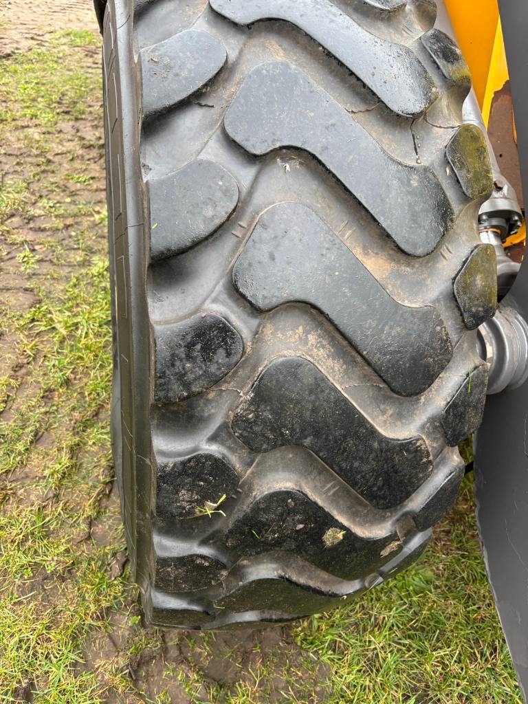 Volvo L 90 H (On Transport)