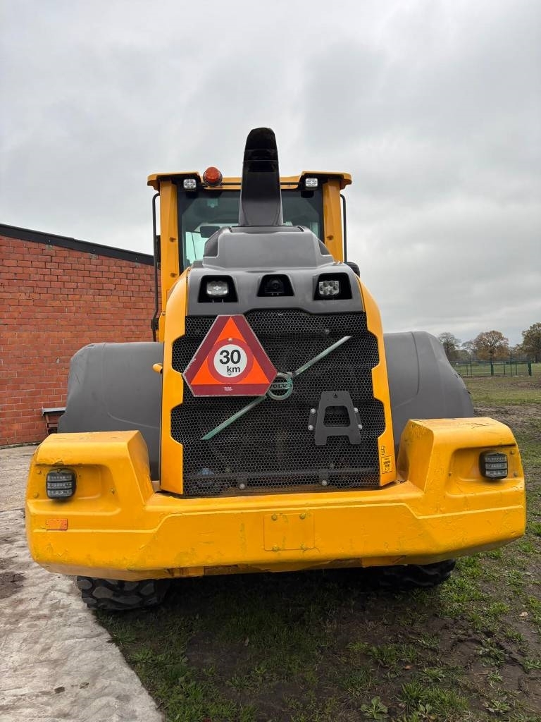 Volvo L 90 H (On Transport)