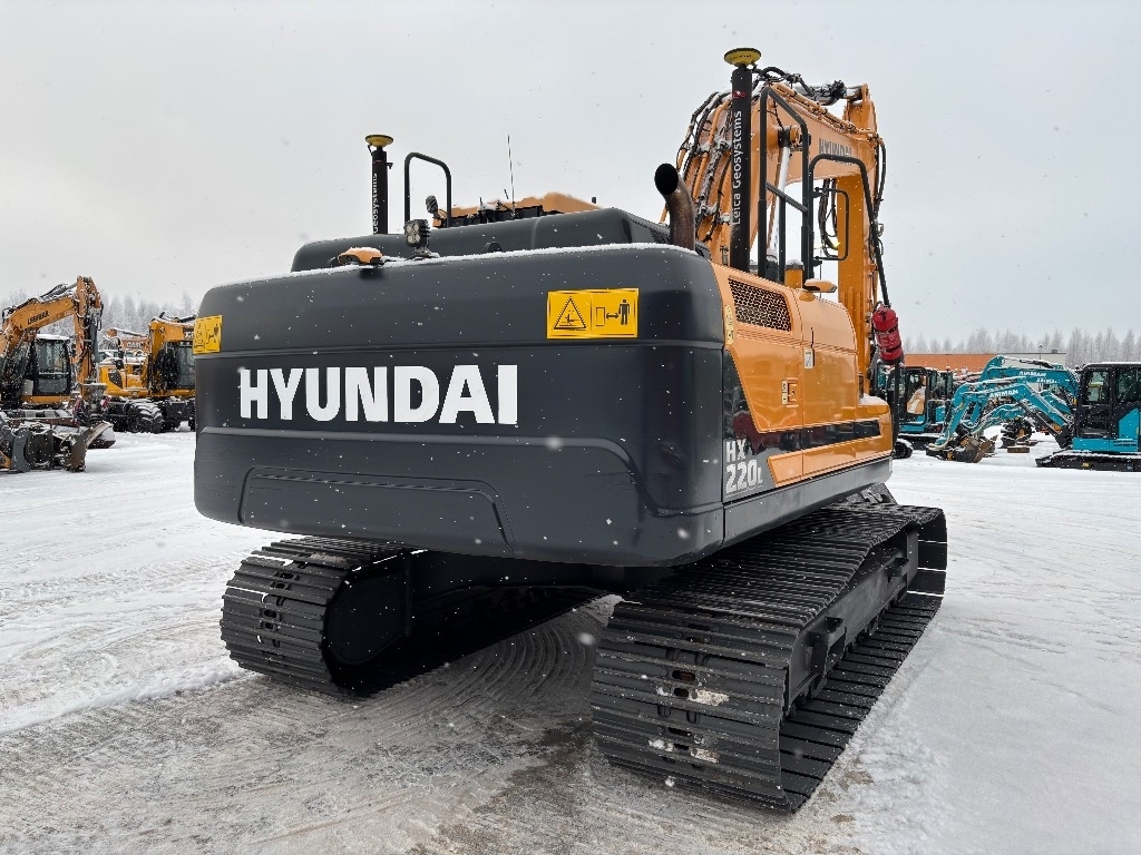 hyundai-hx-220-l-pyorittaja-le,43d140d8