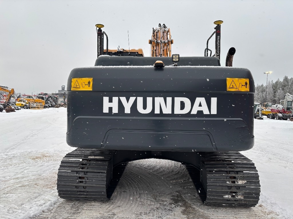 hyundai-hx-220-l-pyorittaja-le,6d3d6dd4