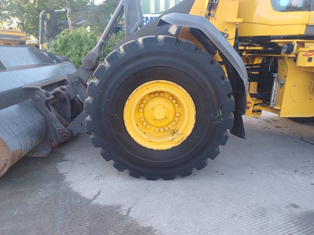 Volvo L120H