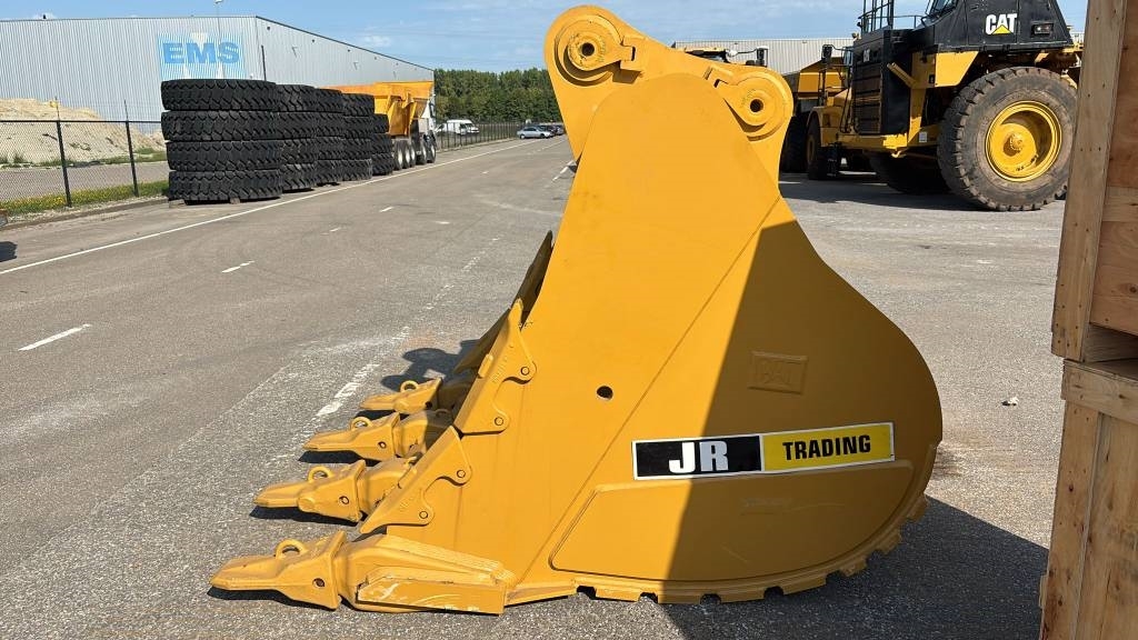 CAT 374