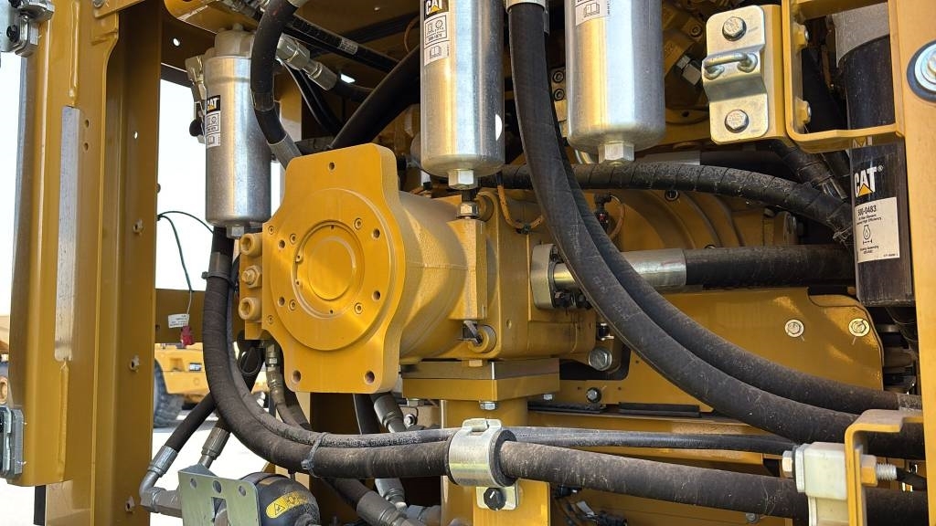 CAT 374
