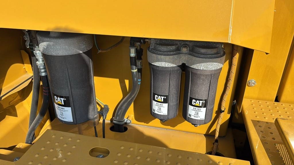 CAT 374
